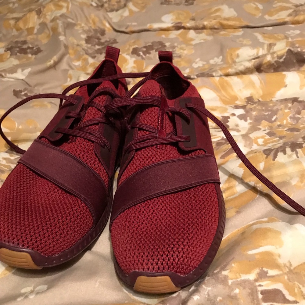 Women sneakers